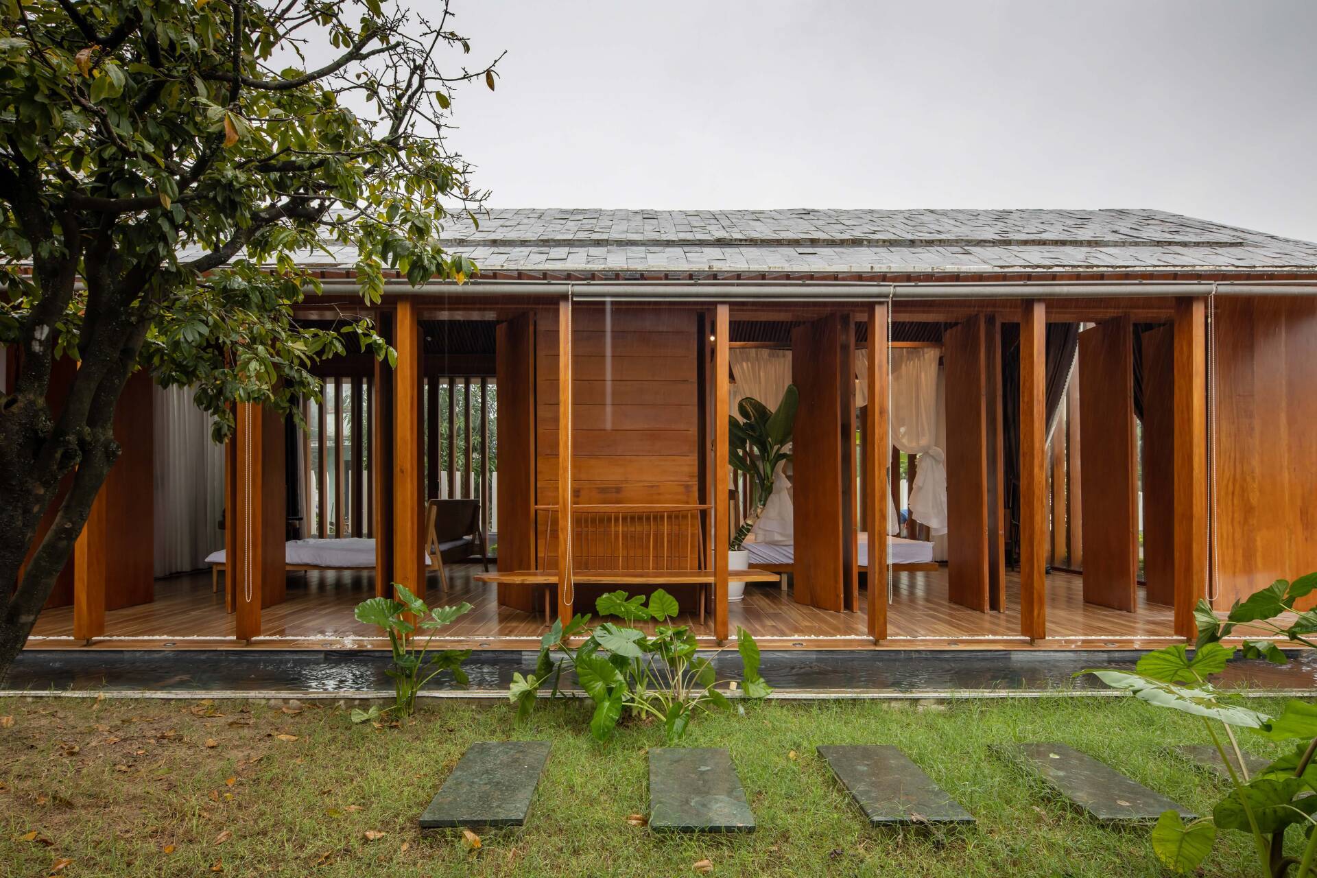 thi công nội thất gỗ tự nhiên