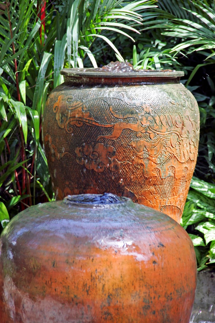 Tiểu cảnh chum vại