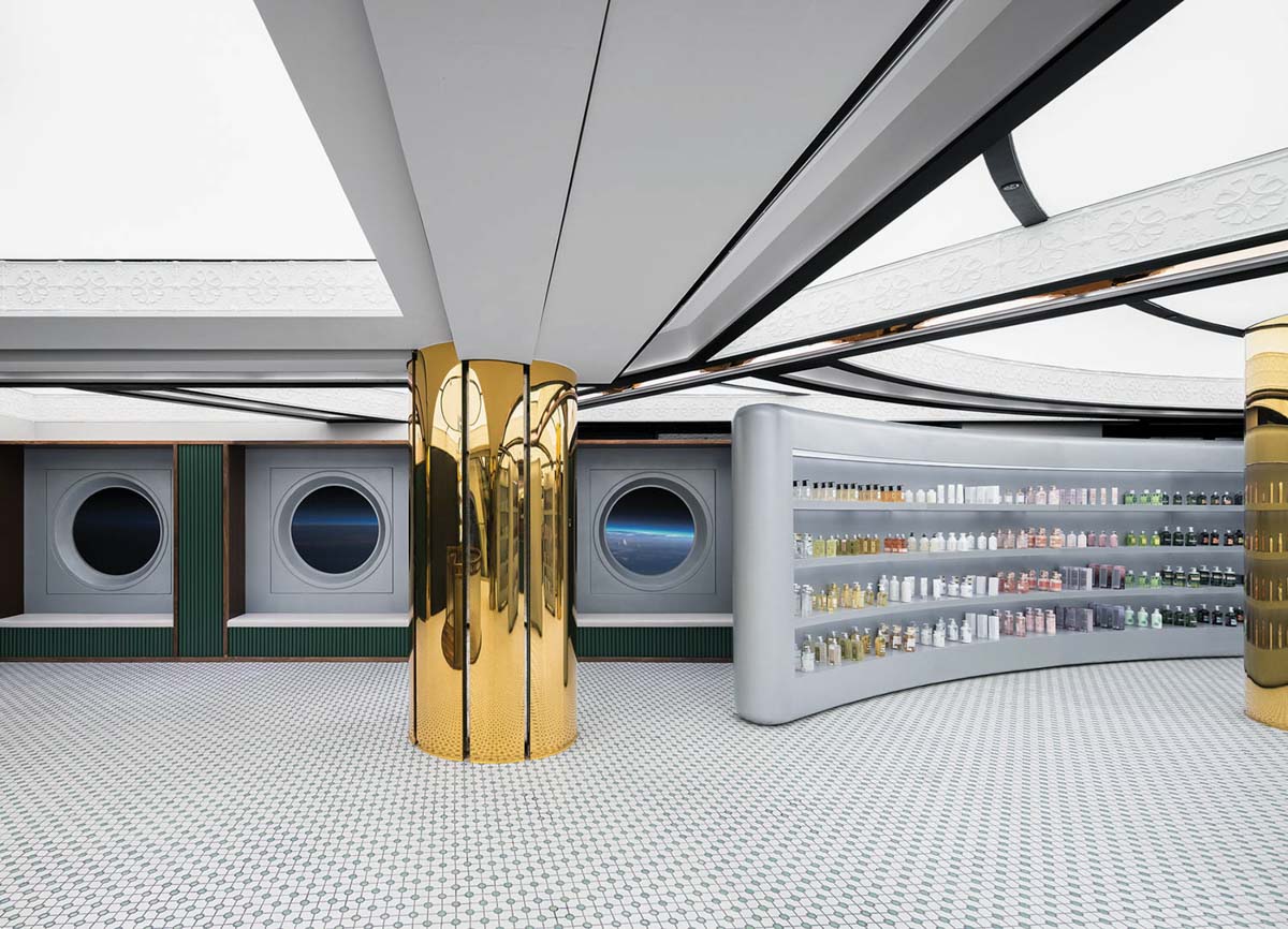 thiết kế showroom mỹ phẩm