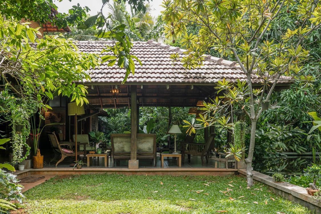 sân vườn đẹp ở quê
