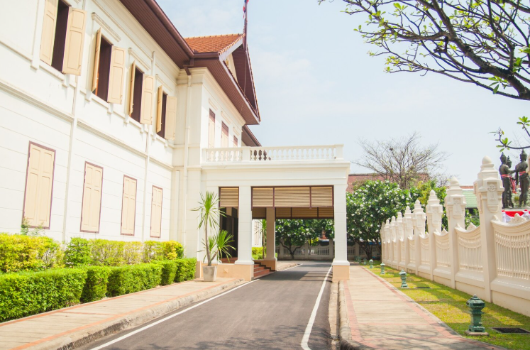 Kinh nghiệm thuê thiết kế nhà tiết kiệm và thông minh 2025 11 thuê kiến trúc sư thiết kế nhà