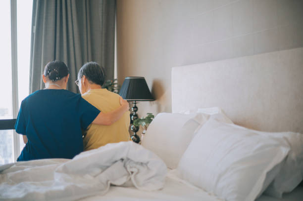 màu sơn phòng ngủ vợ chồng trung niên