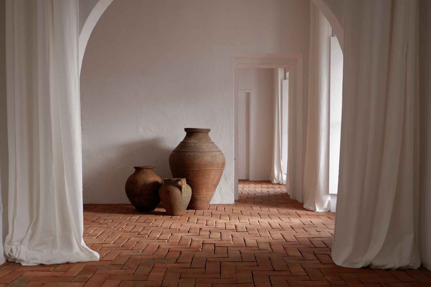 Sân vườn Địa Trung Hải: Top mẫu thiết kế đẹp 2025 14 nhà vườn phong cách địa trung hải