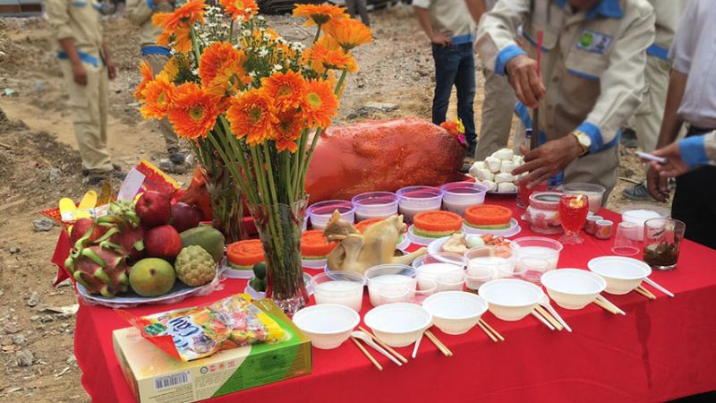 Văn khấn cất nóc nhà: Thủ tục, lễ vật và bài cúng chuẩn 2025 7 sắm lễ cất nóc nhà