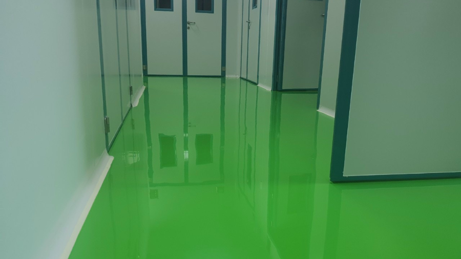 Sơn epoxy tự san phẳng là gì? Ưu điểm, quy trình thi công & báo giá 2026 11 giá sơn epoxy tự phẳng