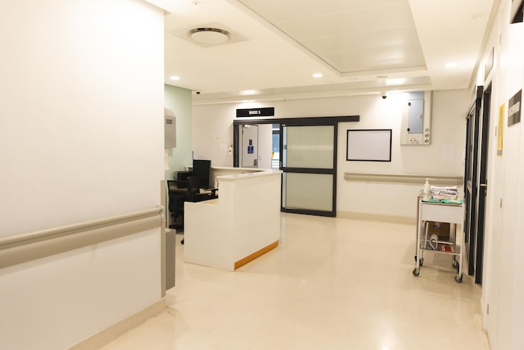 Mẫu và chi phí thiết kế phòng khám đẹp các loại 2026 17 mẫu phòng khám đẹp